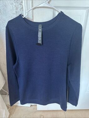 lululemon athletica Men's Navy Crewneck Sweater